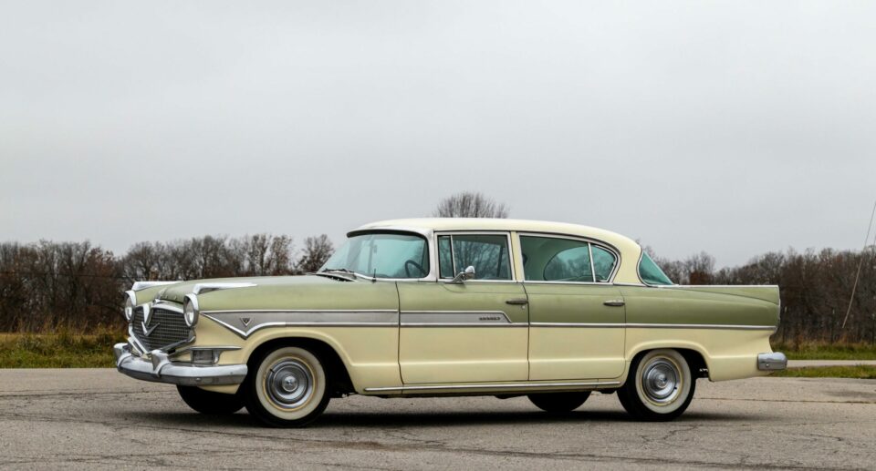 1957 Hudson Hornet V8 Custom